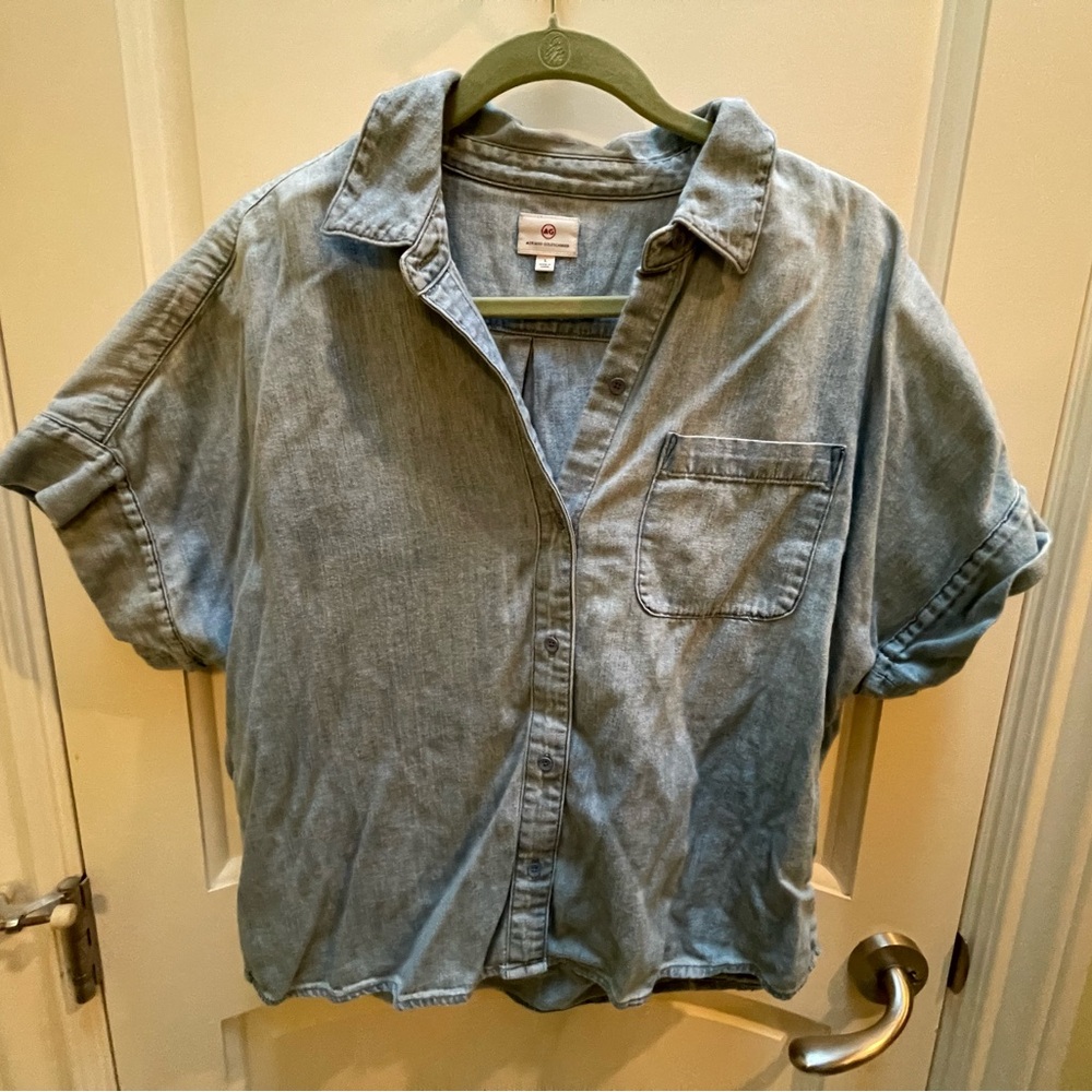 Demin button top